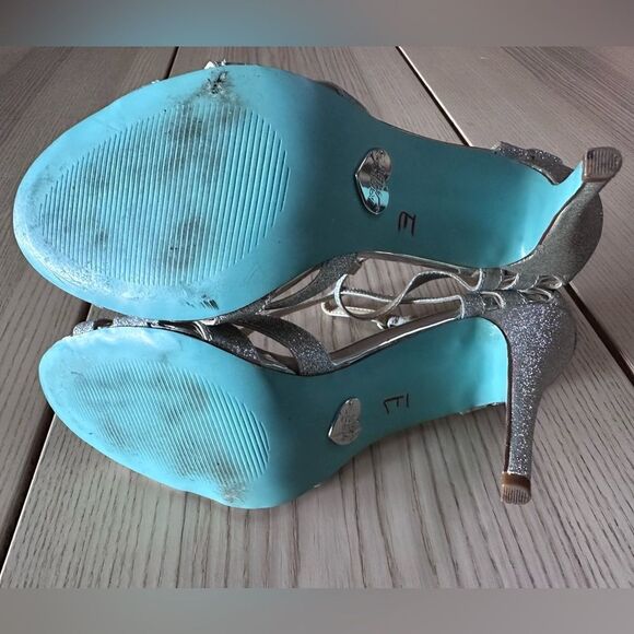 Betsey Johnson Blue by Betsey Johnson Tee Silver Glitter Dress Heels -8.5 - Picture 12 of 14